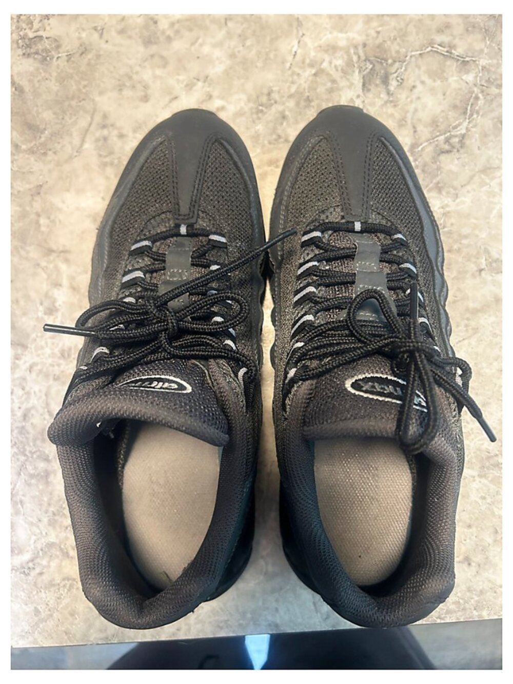 Nike Air Max 95 Black Silver Sneakers Size 9
